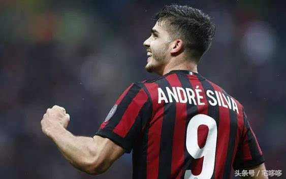 「神吐槽」真球迷伪球迷都需要的世界杯发圈指南