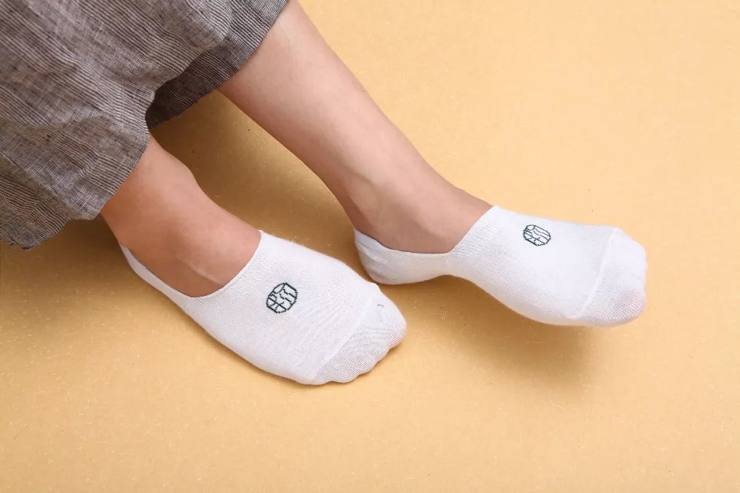 一条精选｜中国人种这种草做成袜子，脚不臭了