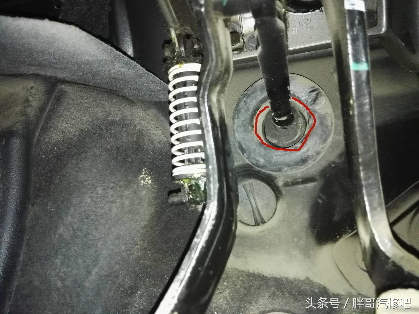 胖哥离合器异响解决方法,胖哥试车标致4008视频