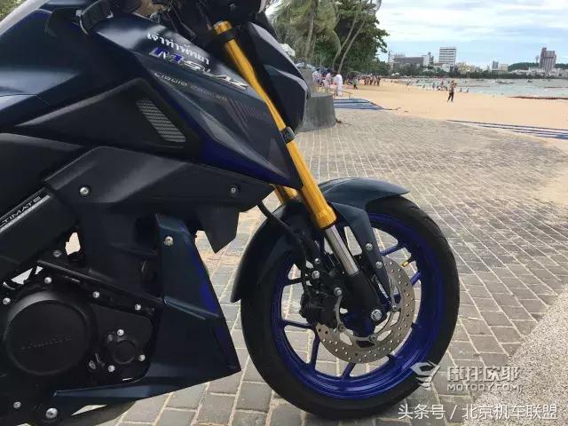 「人家的摩托车用品超市」戴着头盔去旅行之东南亚泰国篇