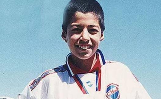 天使和魔鬼的爱情故事,天使与魔鬼苏亚雷斯