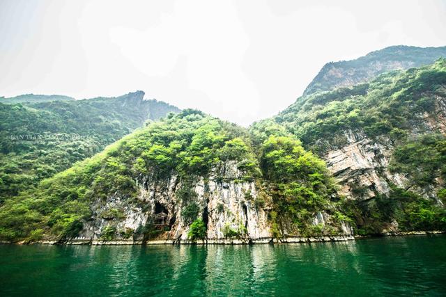 黔渝之光！乌江画廊被专家盛赞：旅游价值比张家界和梵净山还高！