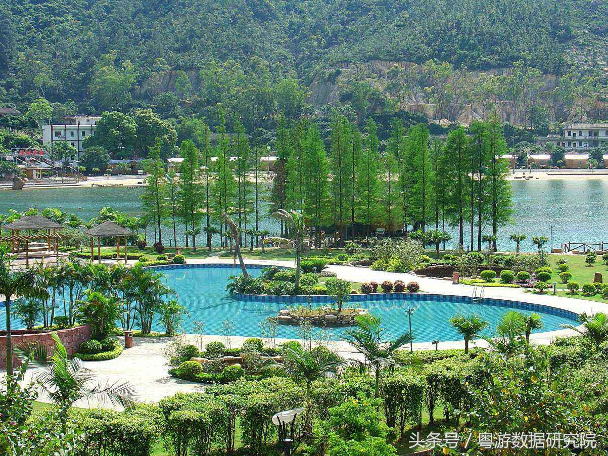 涓栫晫鏉挒涓婄埗浜茶妭,涓栫晫鏉拰绔崍