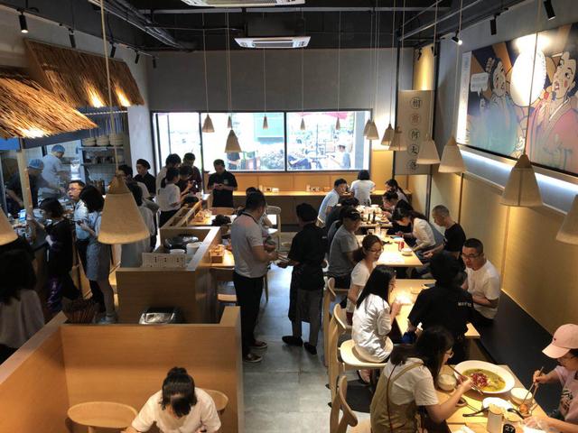 个体创业如何选择加盟项目创业,小本创业加盟优势有哪些