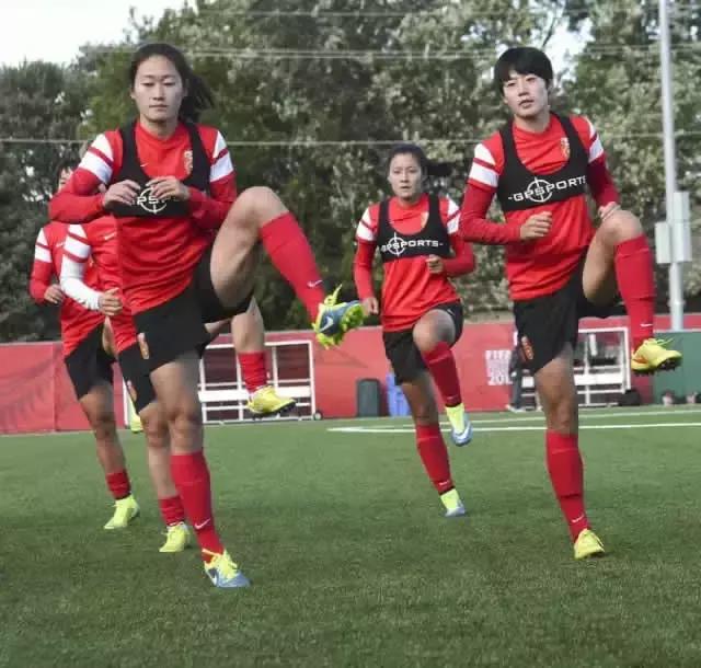 世界杯开幕泳装,球星穿phantom