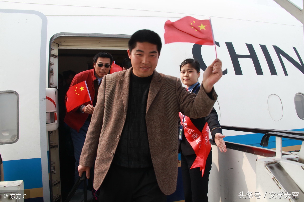 红海行动战狼感言,影评情感分析战狼2和红海行动