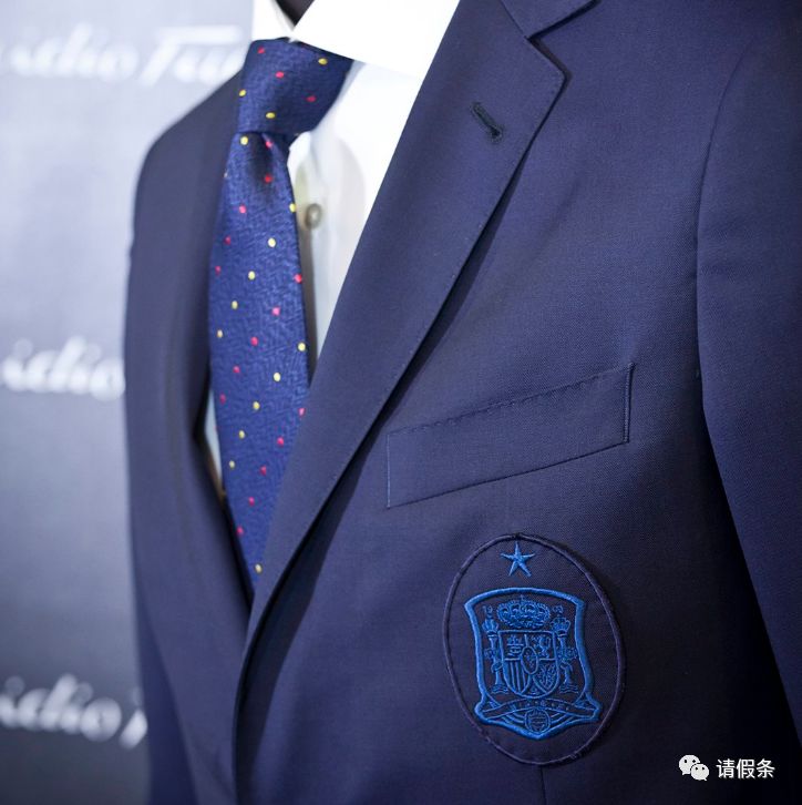 2018俄罗斯世界杯西装,2018世界杯法国队西服