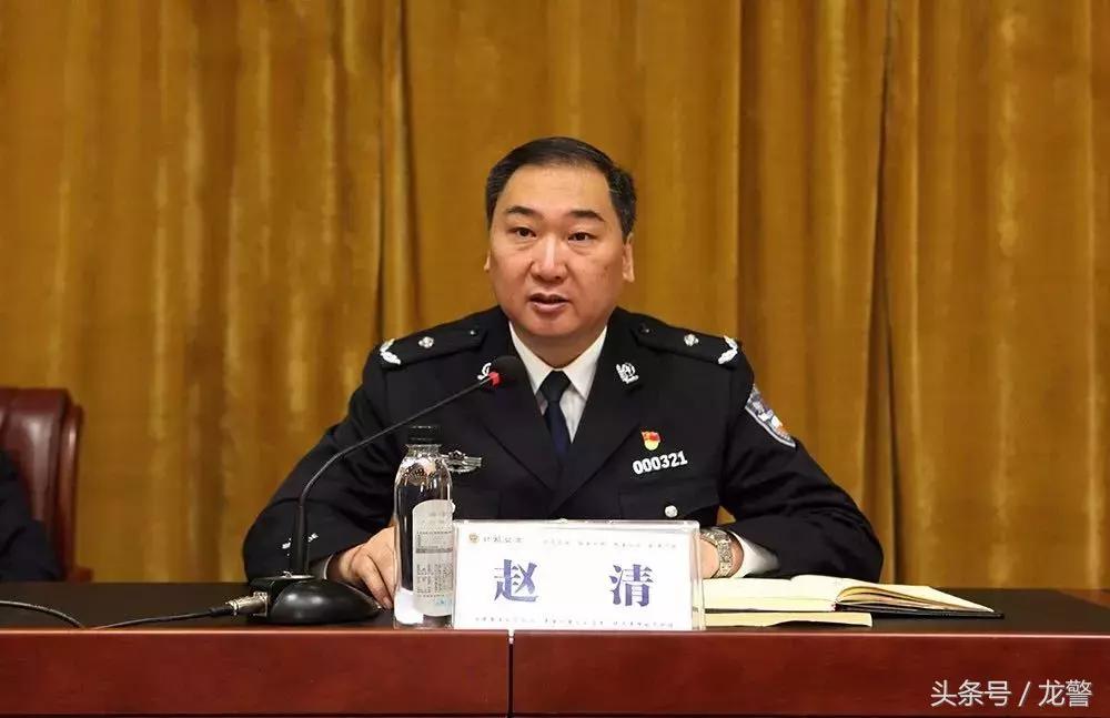 「龙江警风」烈火中逆行的“警察蓝”