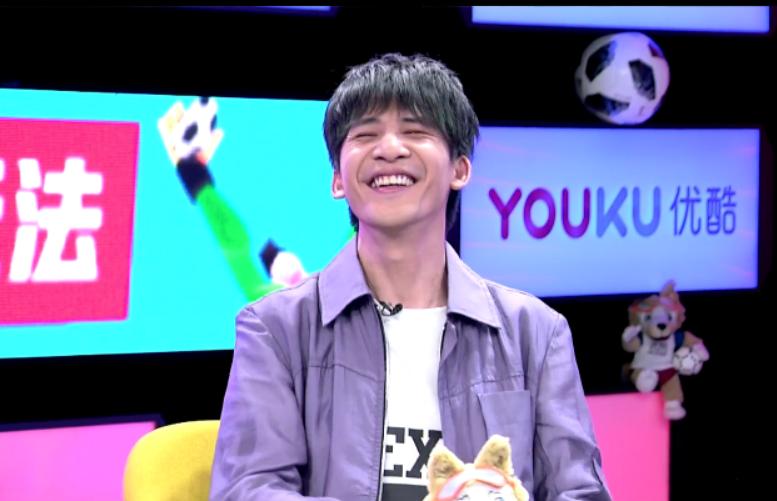 大张伟口误爆笑全场,大张伟调侃世界杯