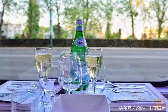 布鲁塞尔老街图,布鲁塞尔街头的美女