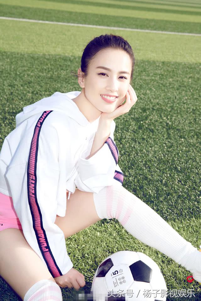 黄圣依秀身材片段,黄圣依秀出美丽