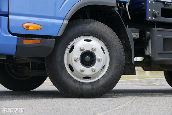 货车轮胎品牌排行榜前十名国产,飞跃龙腾轮胎在国产品牌中排第几