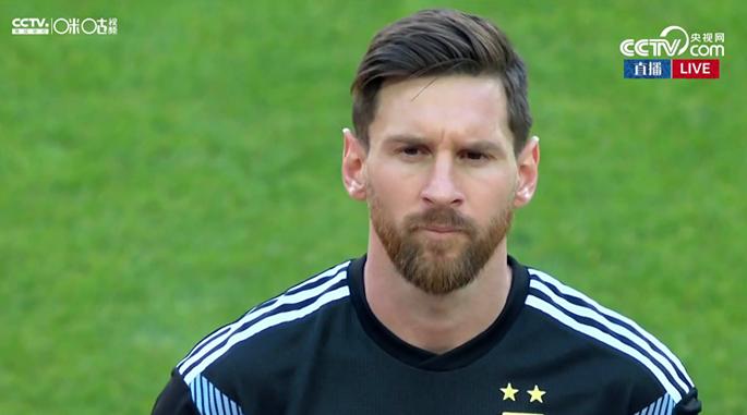 冲着梅西和阿根廷来的，却被一群“不务正业”的人圈了粉……