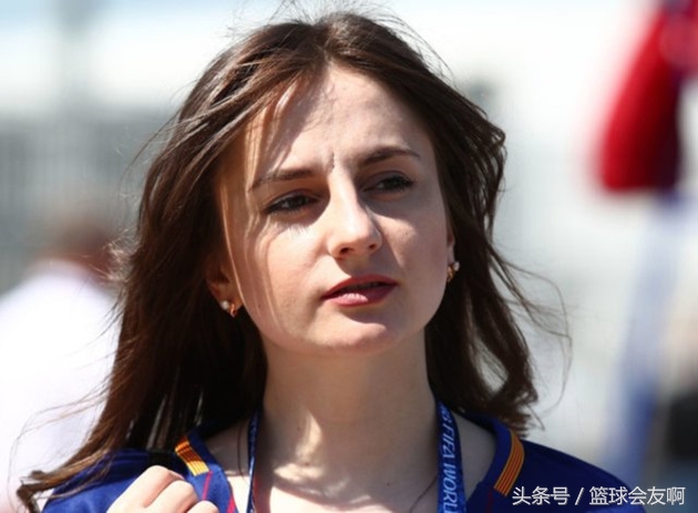 冰岛真乃神队也!让梅西唱了首凉凉的门将居然是冰岛国内著名导演