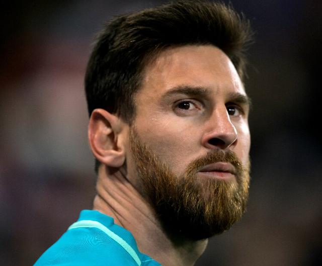 世界杯，你怎么飞，球迷个个很悲催