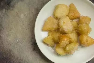 粽子吃了不排便怎么办,粽子吃不完怎么熬汤