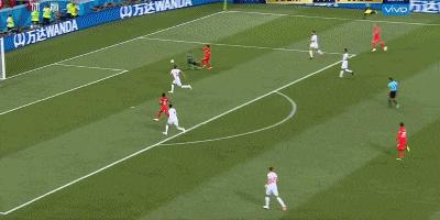 没看是损失！英格兰上演快乐足球，问号跟不上球员，偏不往门里踢