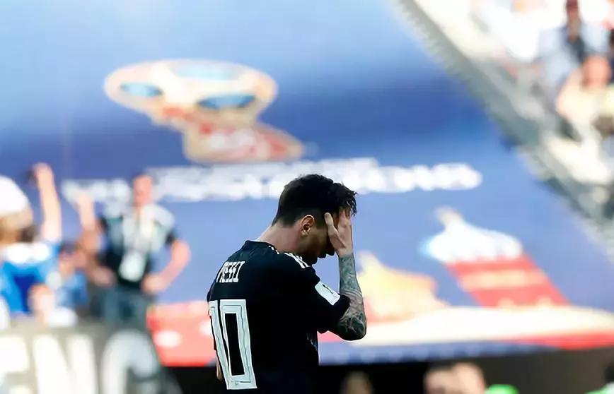 冰岛导演牙医,冰岛球队队长是牙医