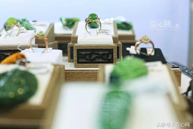 景区买玉石靠谱吗,景区买翡翠的套路