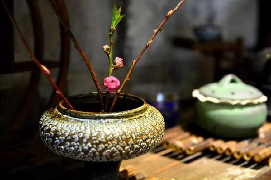 李清照经典诗词寻寻觅觅冷冷清清,李清照北宋灭亡前和灭亡后的诗词