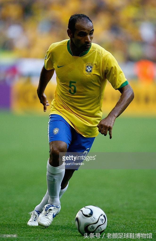 世界杯最强足球鞋排名,世界杯最火前十的足球鞋