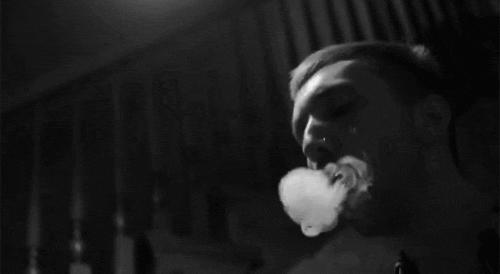 香烟走私案真实案例,香烟盒内藏毒案件