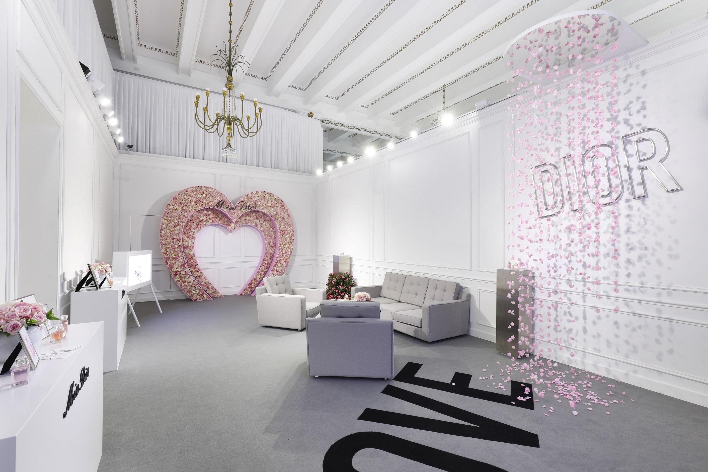 鍕ゆ姽鎶よ偆鍝佺毊鑲や細濂藉悧,鍕ゆ姢鑲ょ毊鑲よ嚜鐒跺ソ