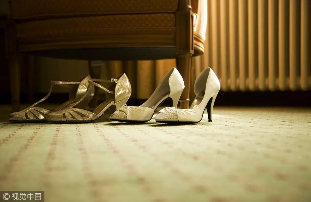 女孩倒地不起送医后发现中毒,10岁女孩中毒晕倒