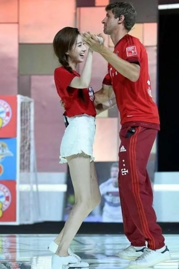 世界杯女主播腿长,世界杯十大最美女主播