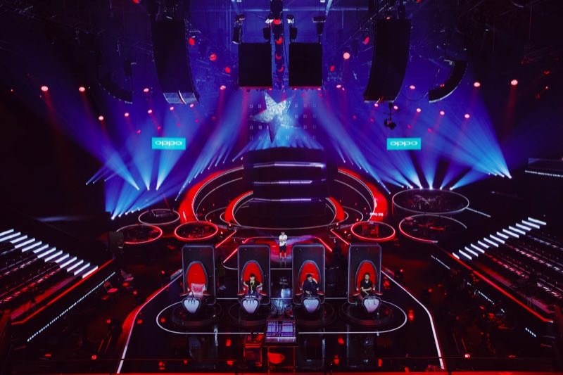 中国新歌声谢霆锋周杰伦开场秀,中国新歌声的导师谢霆锋