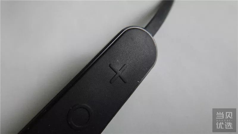 jeetw1蓝牙耳机咋连苹果手机,jeetw1蓝牙耳机连接方法