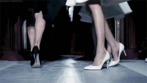 女生呼吸性碱中毒晕倒,20岁女孩突然晕倒是什么病