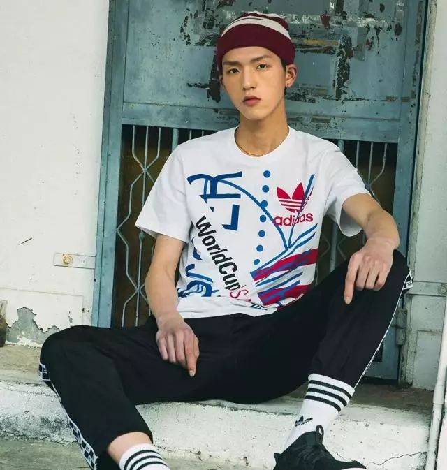 2022世界杯联名款,2018世界杯联名款足球