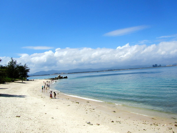 火辣辣的身材,火辣辣的三亚美