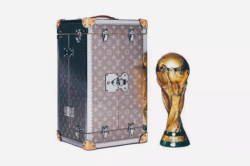 lv世界杯足球限量版多少钱,lv限量版足球