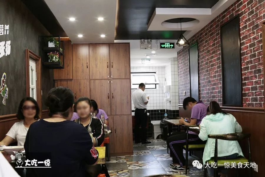 抚顺老店的麻辣拌香甜麻辣太解馋,抚顺麻辣拌里面有什么