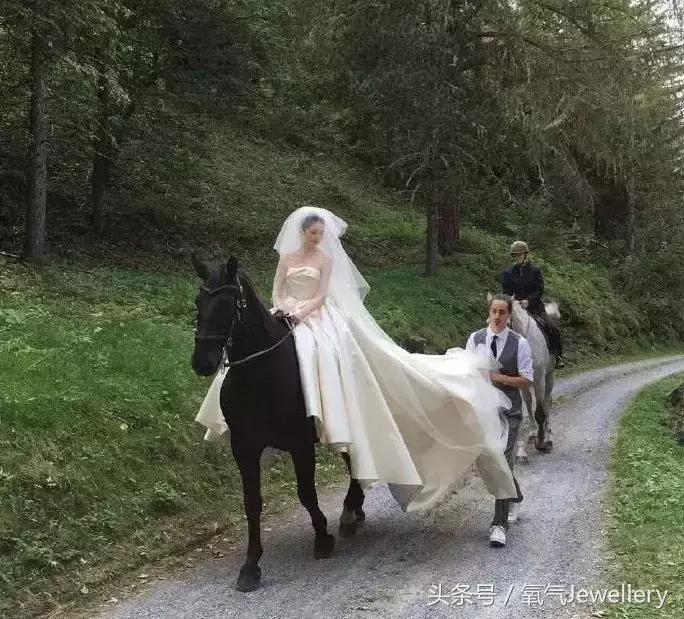 豆瓣女神晚晚,晚晚为什么叫豆瓣女神