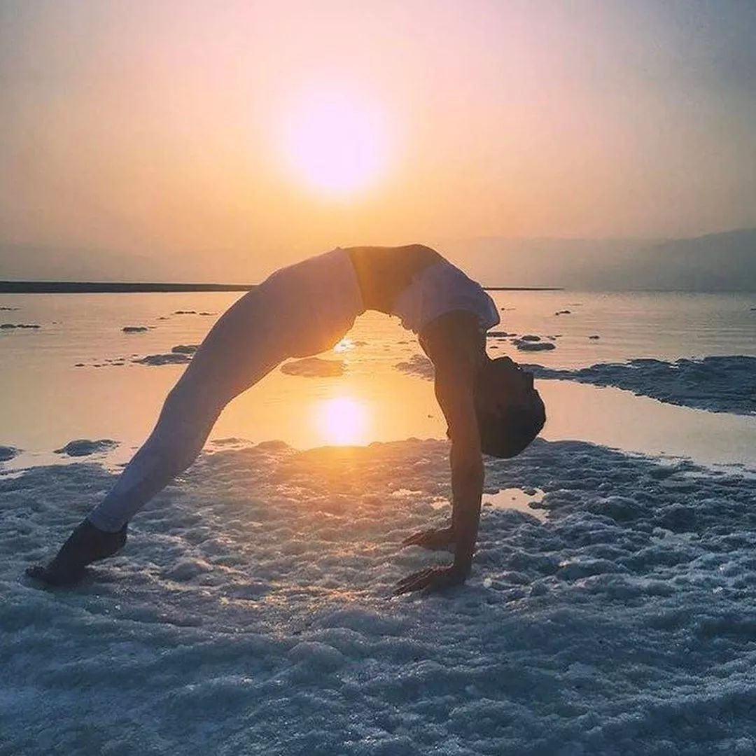 身心放松的女人,练瑜伽的女人的心态是什么