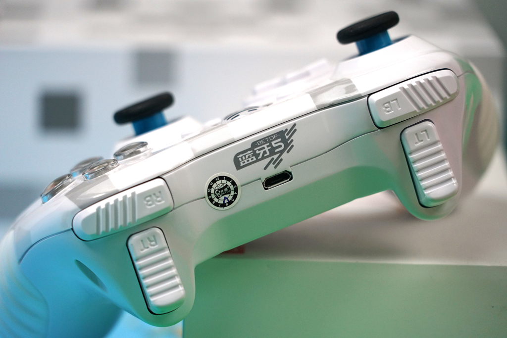 北通手柄玩实况,北通w1游戏手柄可以玩实况吗