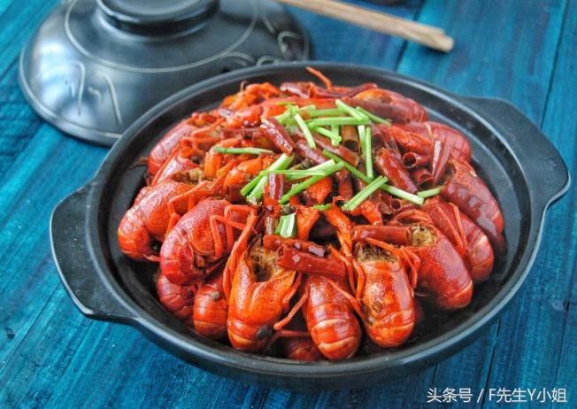 美味小龙虾的15种家常做法,大厨红烧小龙虾尾怎么烧最好吃