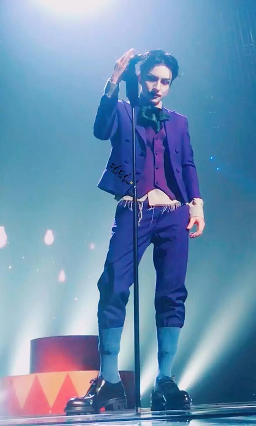 面具下的你快乐吗,面具下的你快乐么