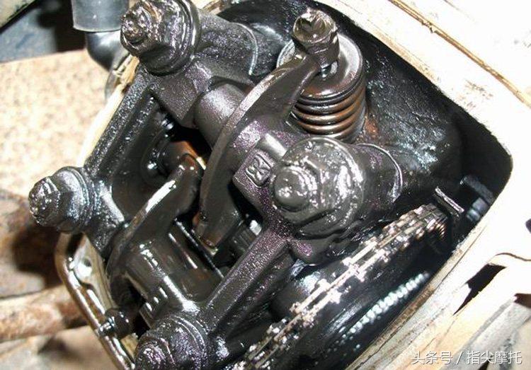 摩托车长期燃油修正过高怎么解决,摩托车给油正常跑不动什么原因