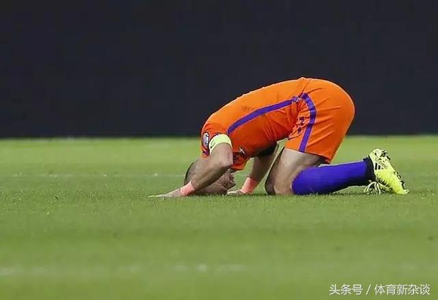 荷兰队有伤病吗,荷兰队有没有主力球员受伤