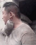 閫佺粰姝ｅ湪鎵撴嫾鐨勪綘鎰熶汉闊充箰,閫佺粰姝ｅ湪鎵撴嫾鐨勪綘瑙嗛