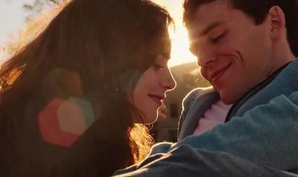 我不喜欢异地恋但我喜欢你,我不喜欢异地恋但我喜欢你下一句