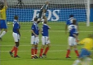 电梯球落叶球香蕉球区别,c罗的落叶球绝技