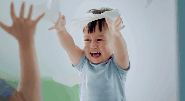 强生痱子粉和爽身粉有什么区别,强生婴儿爽身粉与六神痱子粉