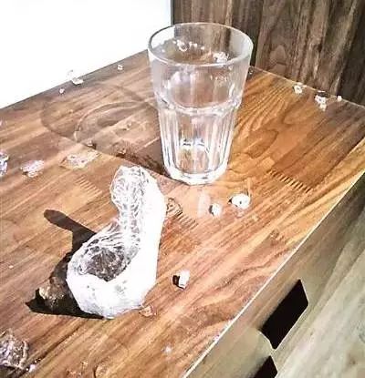 宜家玻璃杯自爆为什么,宜家水杯爆炸最终结果
