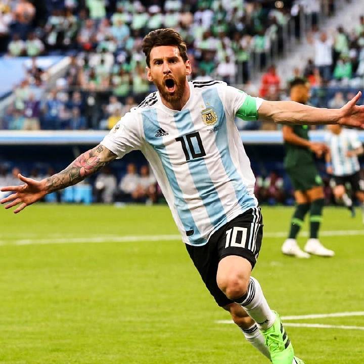 梅西天赋让人们忽略他的努力,罗马里奥评价梅西的实力