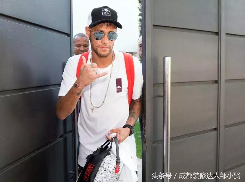 梅西内马尔c罗豪宅,梅西c罗谁的房子好